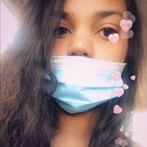 Meet your Posher, Madelyn